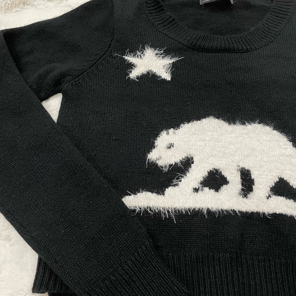 Bear/star Najee Collection by Becool, black sweater - Picture 6 of 9